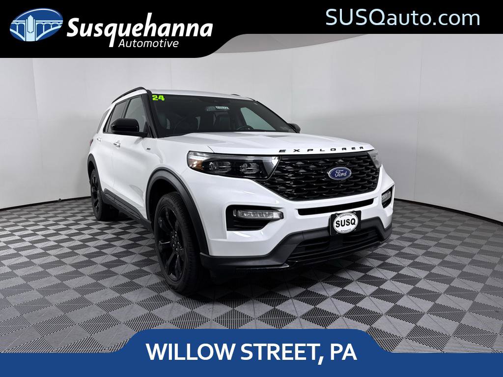 Certified 2024 Ford Explorer ST-Line w/ Class IV Trailer Tow Package