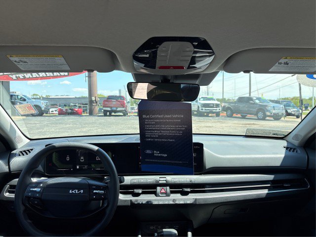 Used 2025 Kia K4 FWD image 21