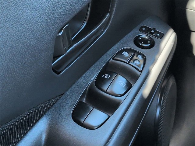 Used 2024 Nissan Kicks S image 22