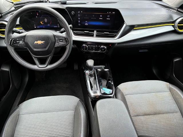 Used 2024 Chevrolet Trax LT FWD image 11