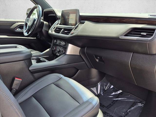 Used 2022 Chevrolet Tahoe Z71 w/ Luxury Package AWD/4WD image 22