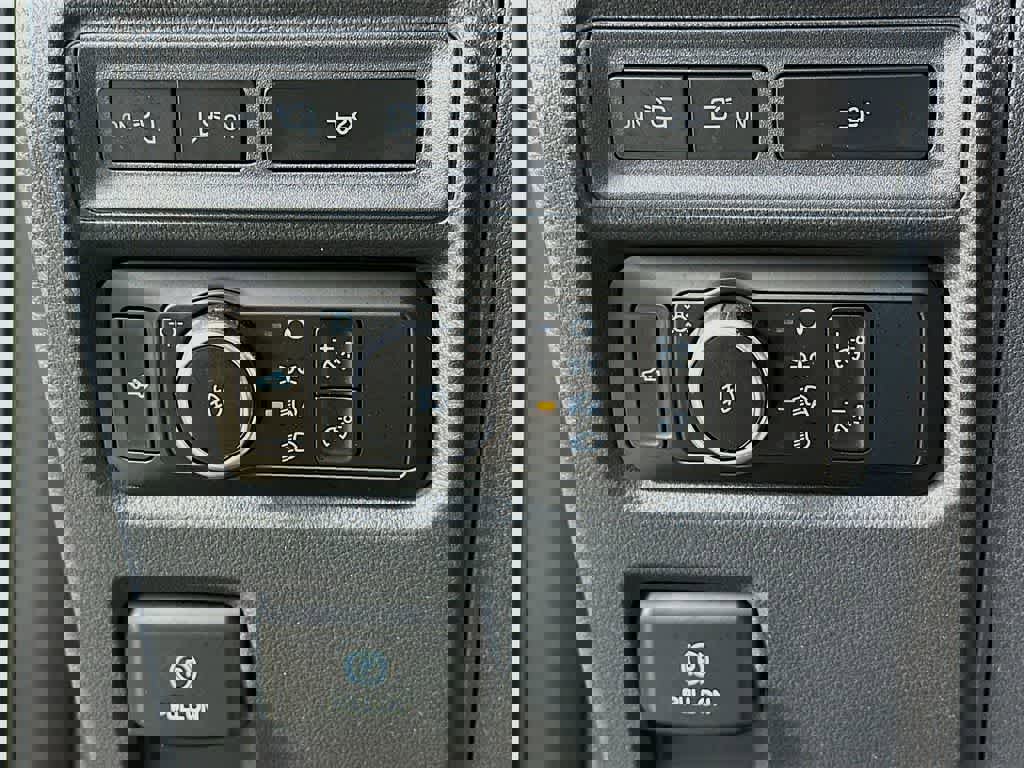 Certified 2023 Ford F150 XLT w/ Equipment Group 302A High image 26