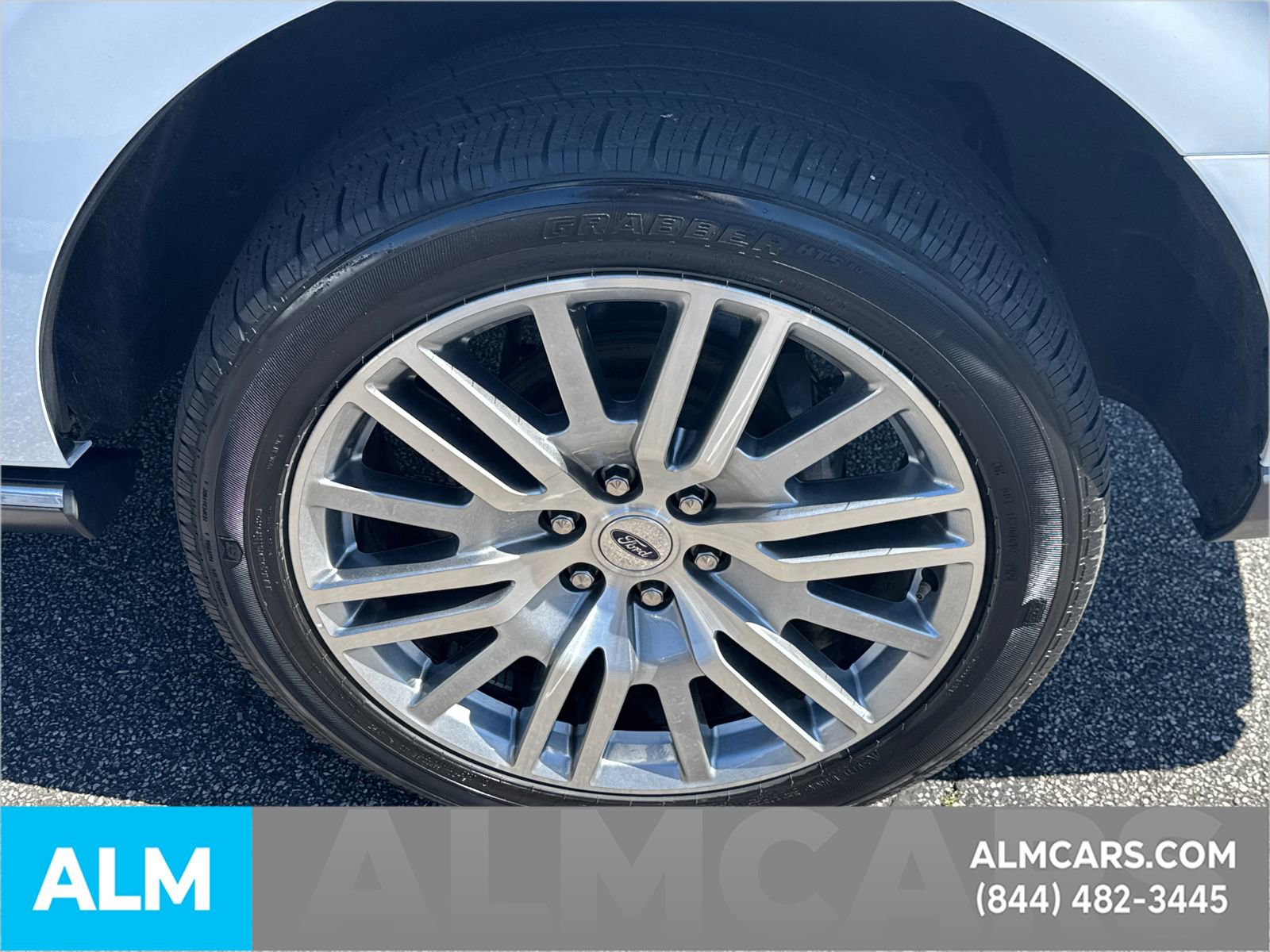 Certified 2024 Ford Expedition Limited image 27