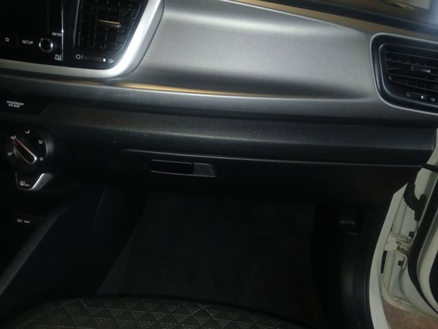 Used 2021 Kia Rio S image 48