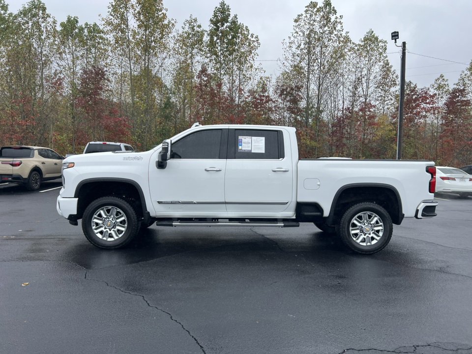 Used 2024 Chevrolet Silverado 3500 High Country w/ High Country Premium Package image 6