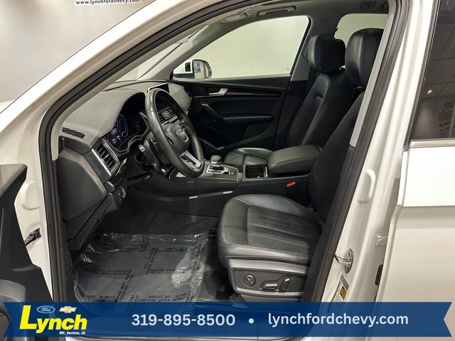 Used 2020 Audi Q5 e Premium w/ Convenience Package AWD/4WD image 7