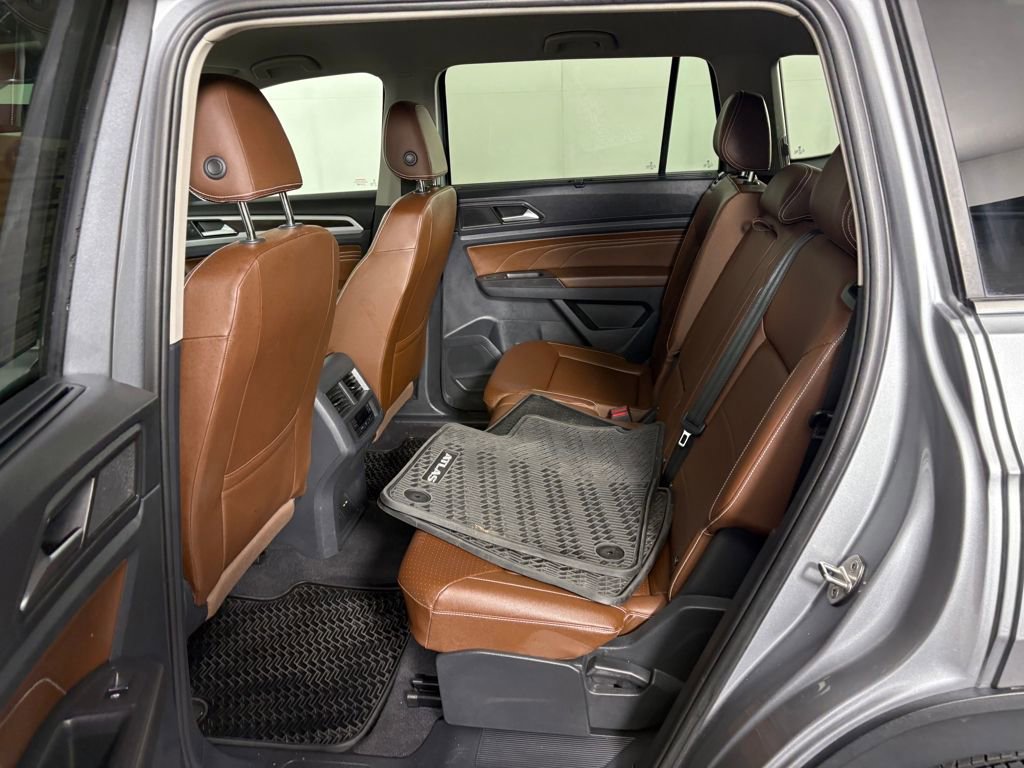 Used 2023 Volkswagen Atlas SE image 30