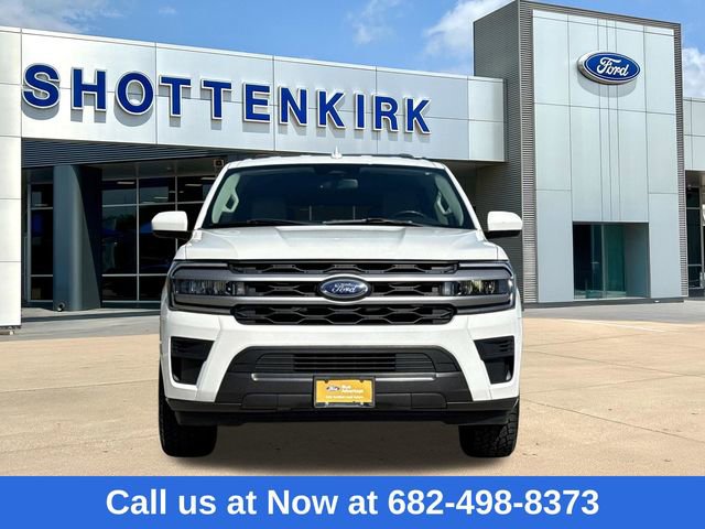 Certified 2022 Ford Expedition XLT image 2