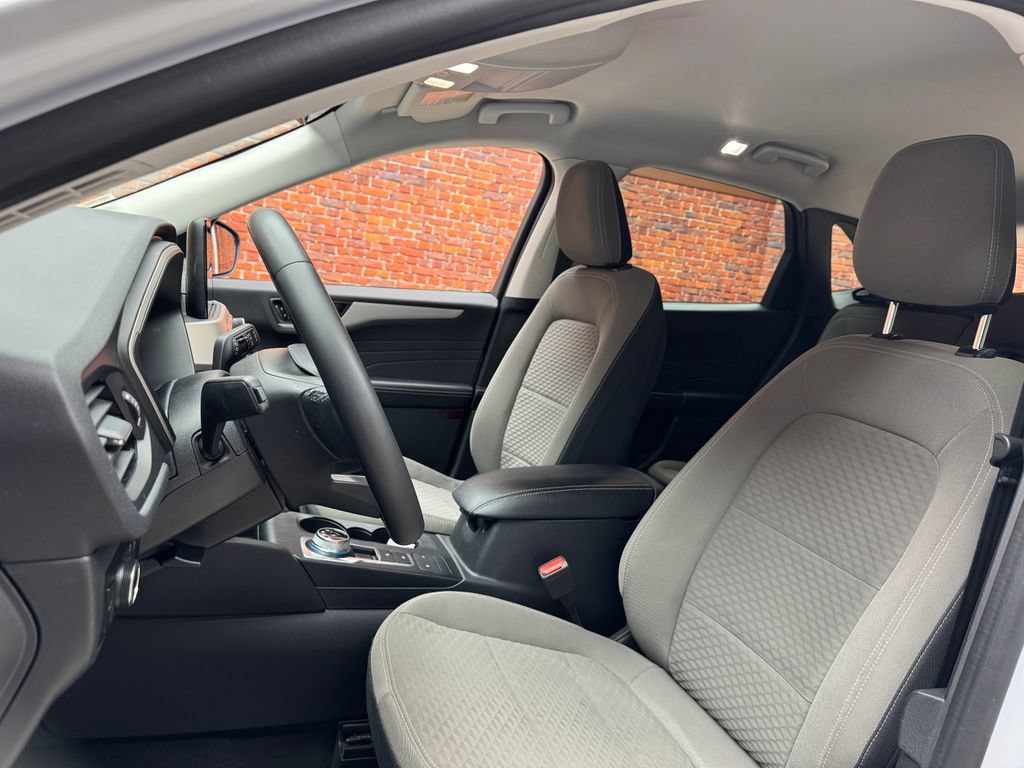 Certified 2022 Ford Escape SE w/ Convenience Package FWD image 23