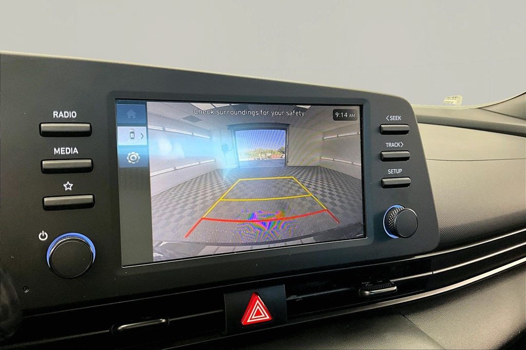 Used 2025 Hyundai Elantra Sport FWD image 21