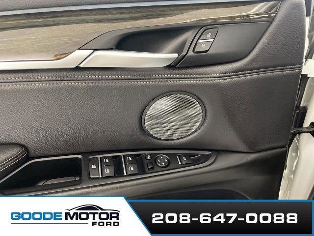Used 2018 BMW X5 xDrive50i AWD/4WD image 9