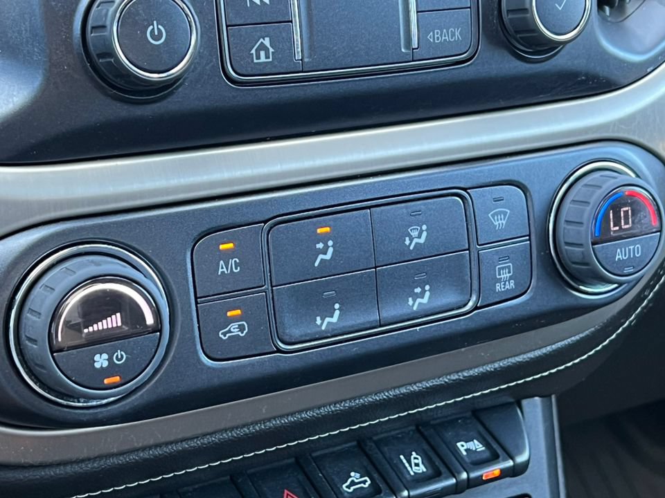 Used 2022 GMC Canyon Denali AWD/4WD image 28