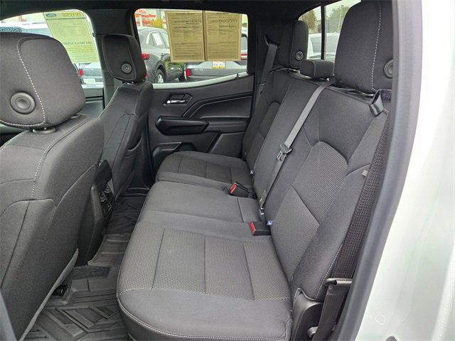 Used 2024 Chevrolet Colorado LT w/ LT Convenience Package image 7