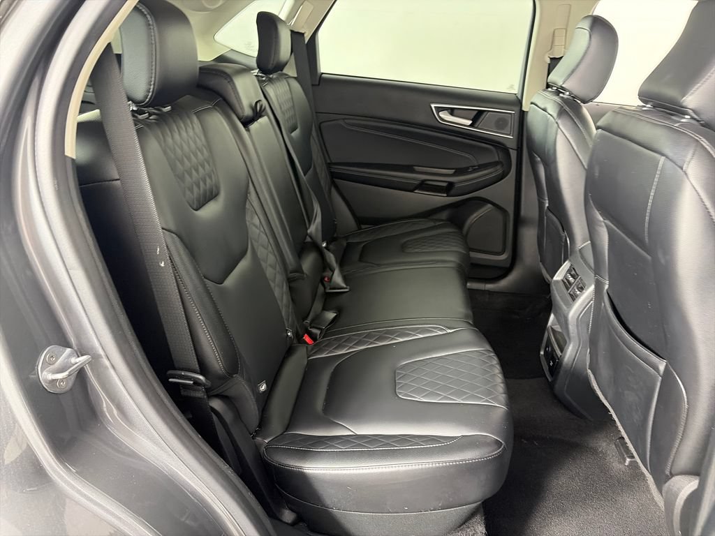 Certified 2024 Ford Edge Titanium AWD/4WD image 29