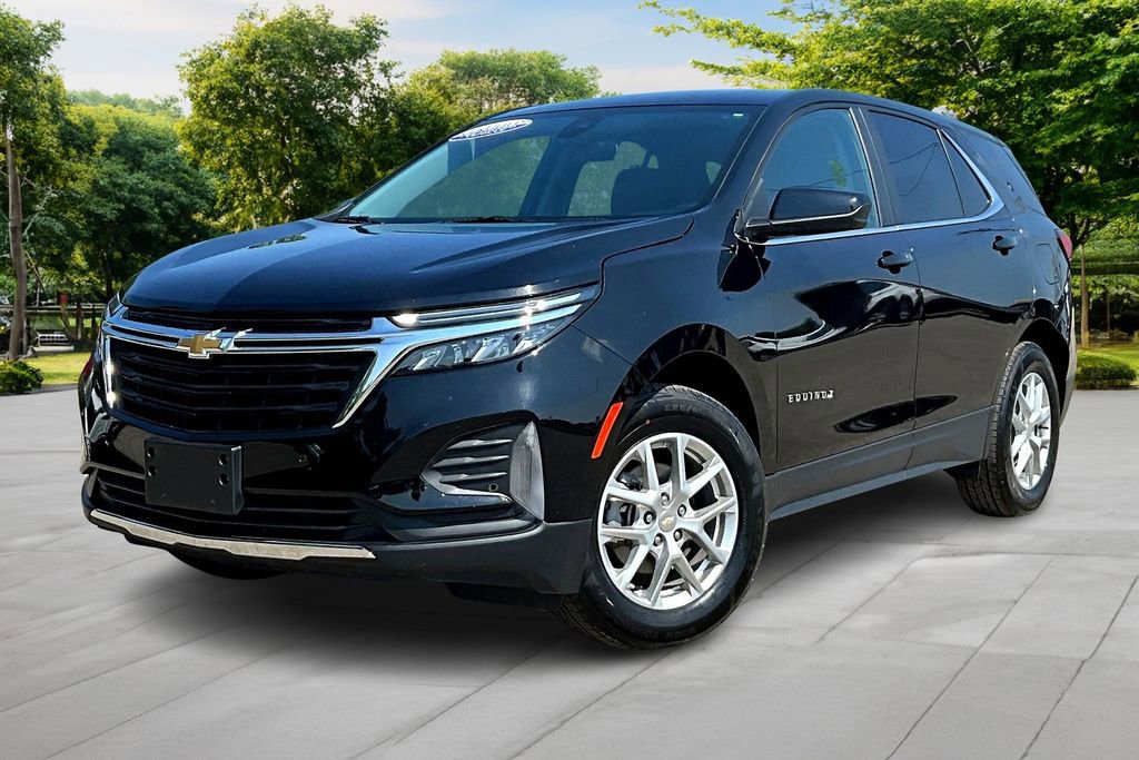 Used 2023 Chevrolet Equinox LT w/ Driver Convenience Package AWD/4WD image 11