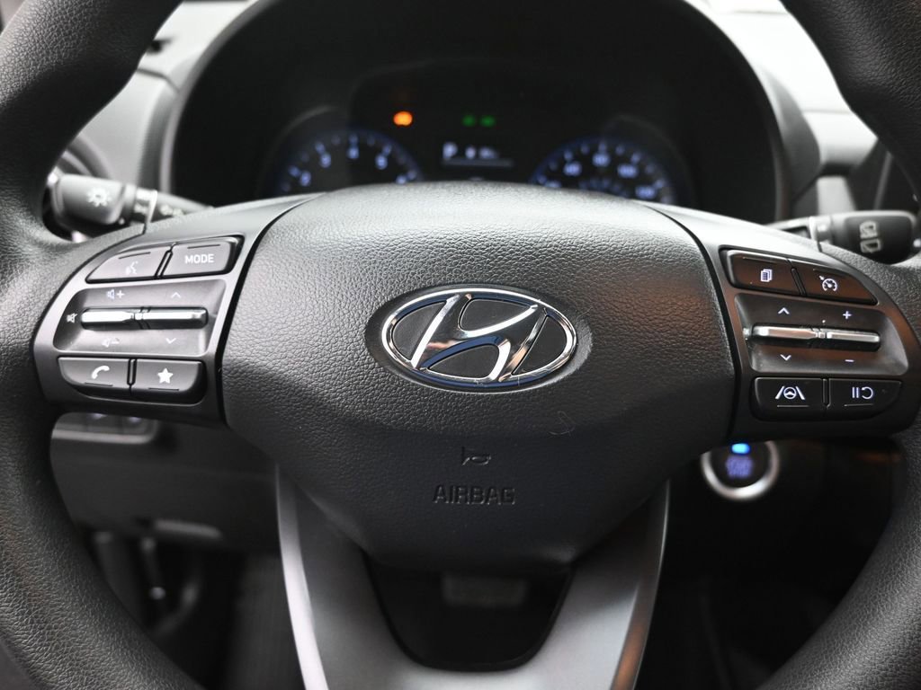 Used 2023 Hyundai Kona SEL image 40