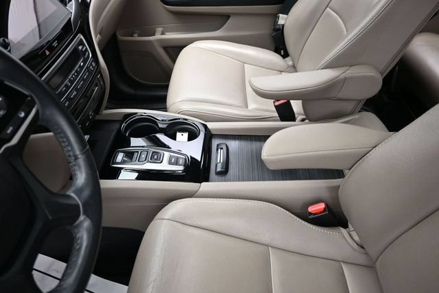 Used 2020 Honda Pilot Touring image 28