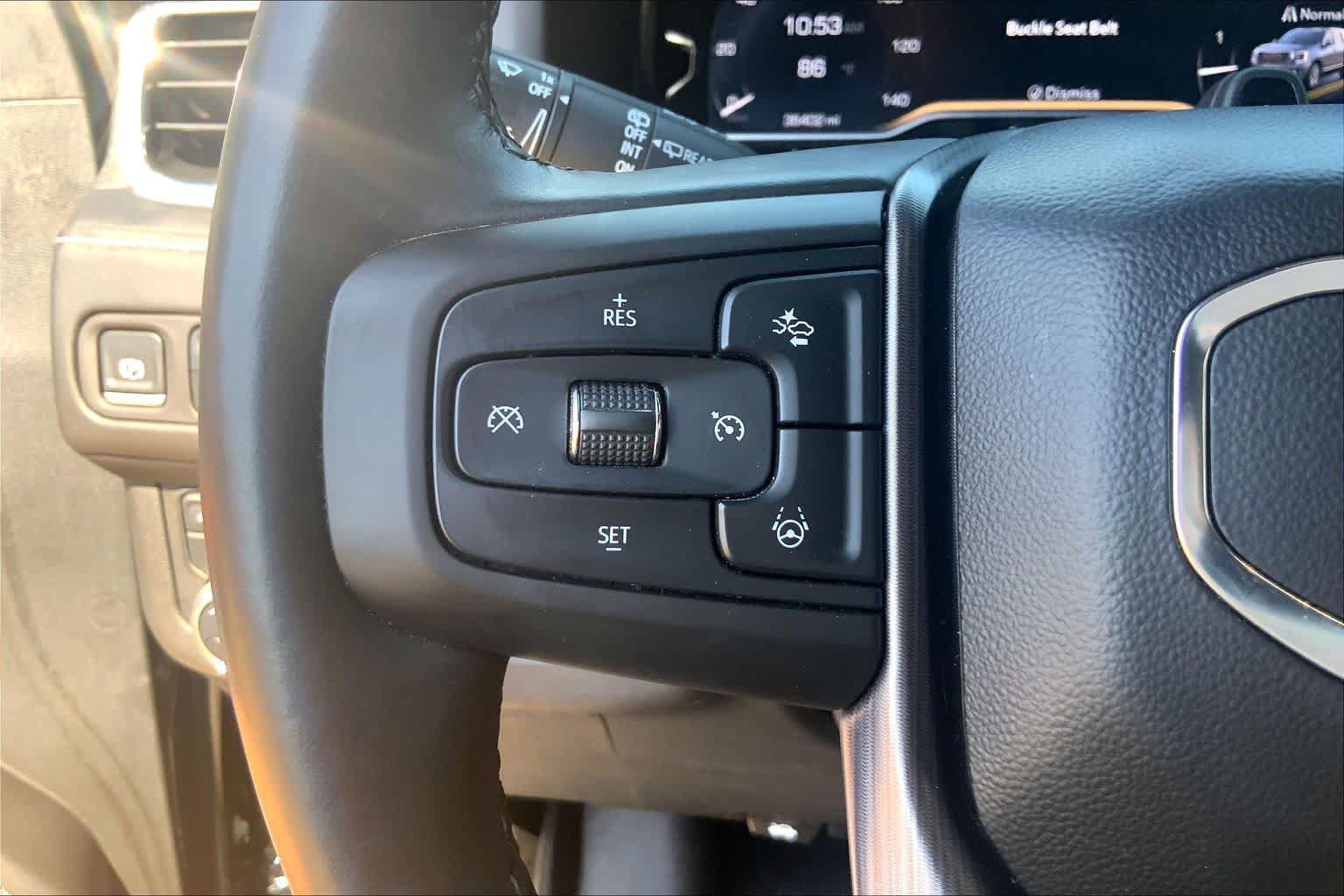 Used 2023 GMC Yukon Denali Ultimate w/ LPO, Floor Liner Package AWD/4WD image 24