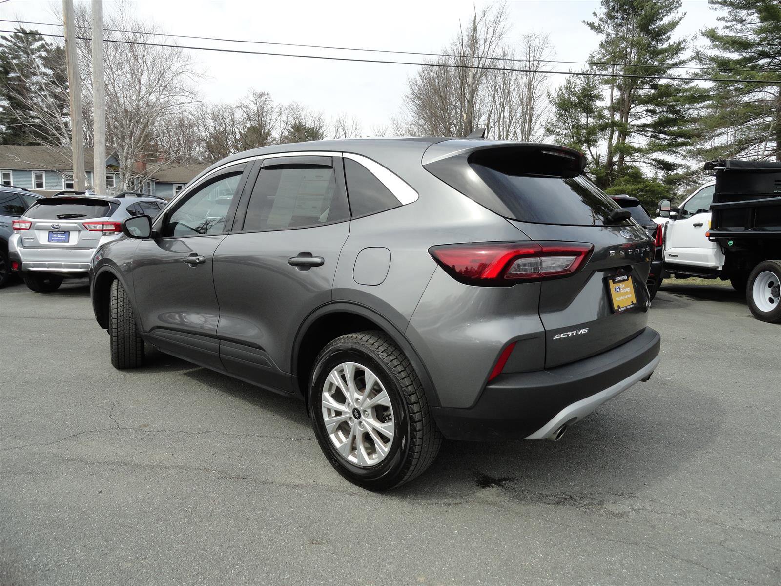 Certified 2023 Ford Escape Active AWD/4WD image 3