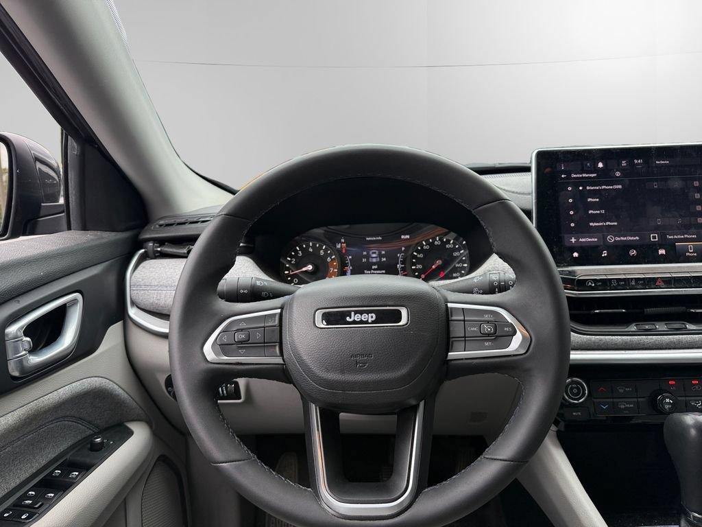 Used 2022 Jeep Compass Latitude AWD/4WD image 7