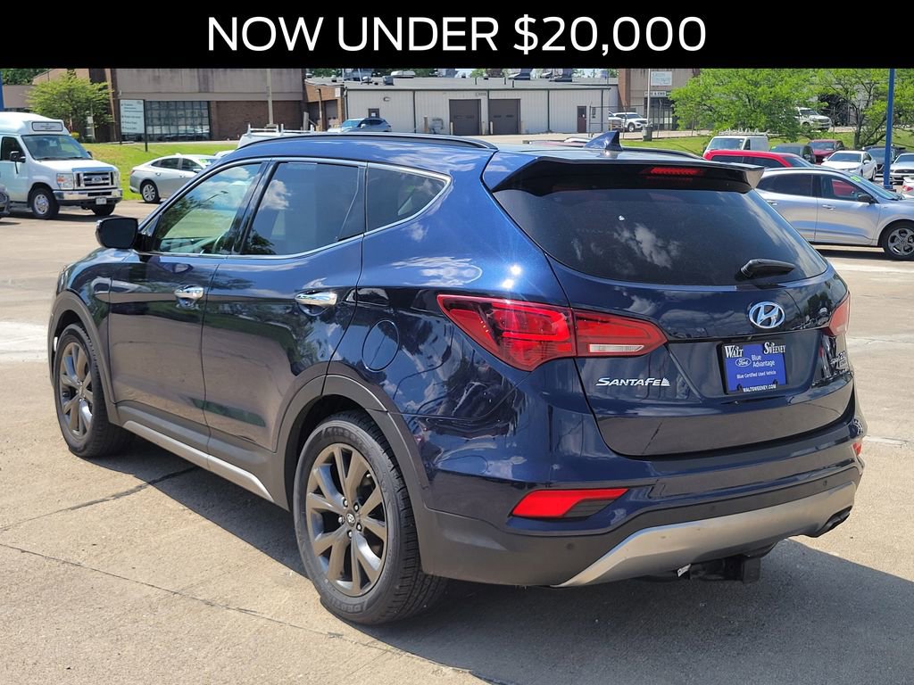 Used 2017 Hyundai Santa Fe Sport w/ 2.0T Ultimate Tech Package 05 FWD image 3