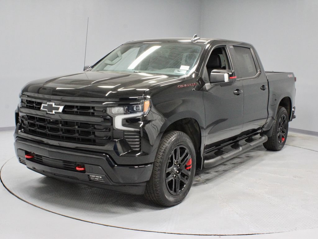 Used 2023 Chevrolet Silverado 1500 RST w/ Redline Edition AWD/4WD image 6