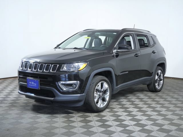Used 2018 Jeep Compass Limited w/ Navigation Group AWD/4WD image 2