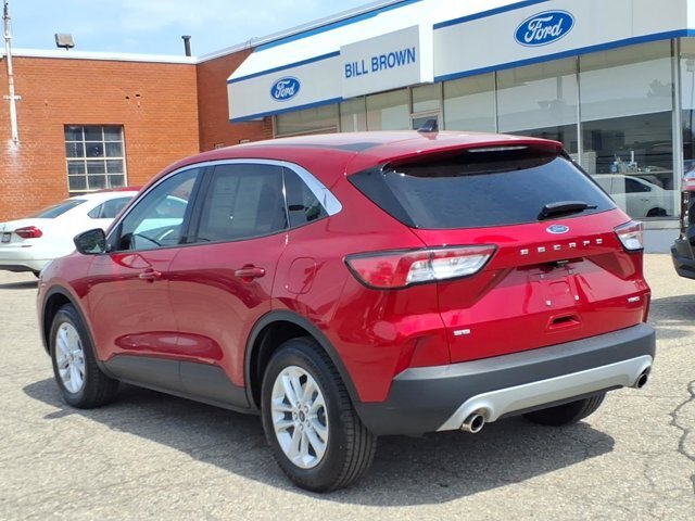 Certified 2021 Ford Escape SE w/ Convenience Package AWD/4WD image 2