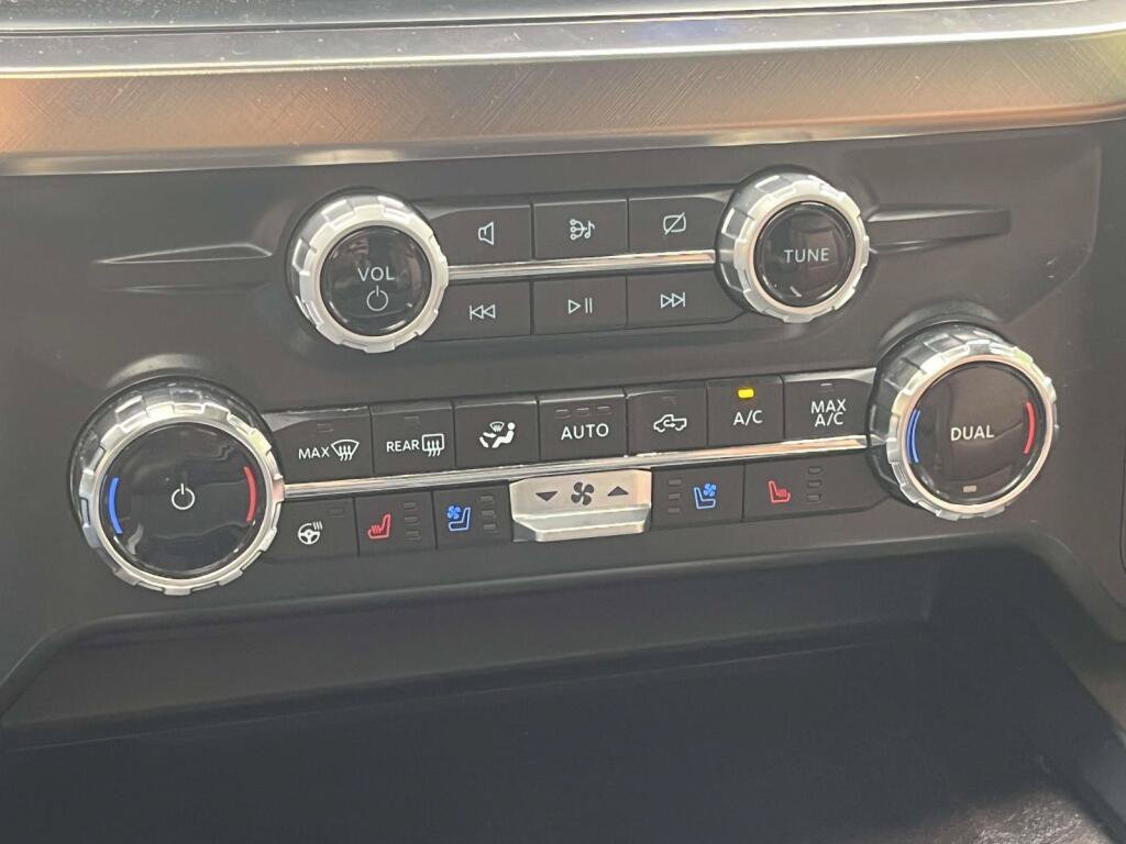 Certified 2024 Ford F250 King Ranch AWD/4WD image 29