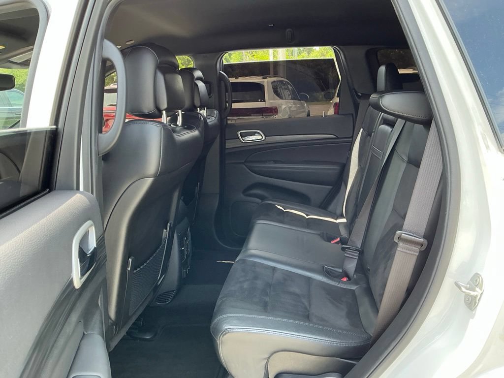 Used 2022 Jeep Grand Cherokee Laredo X RWD image 29