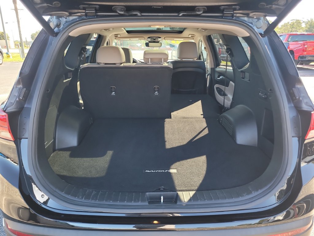 Used 2023 Hyundai Santa Fe SEL w/ Premium Package FWD image 7