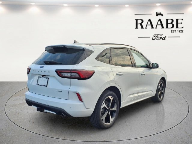 Certified 2023 Ford Escape ST-Line Select w/ Tech Pack #2 AWD/4WD image 7