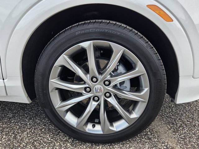 Used 2025 Buick Encore GX Avenir w/ Avenir Technology Package FWD image 11