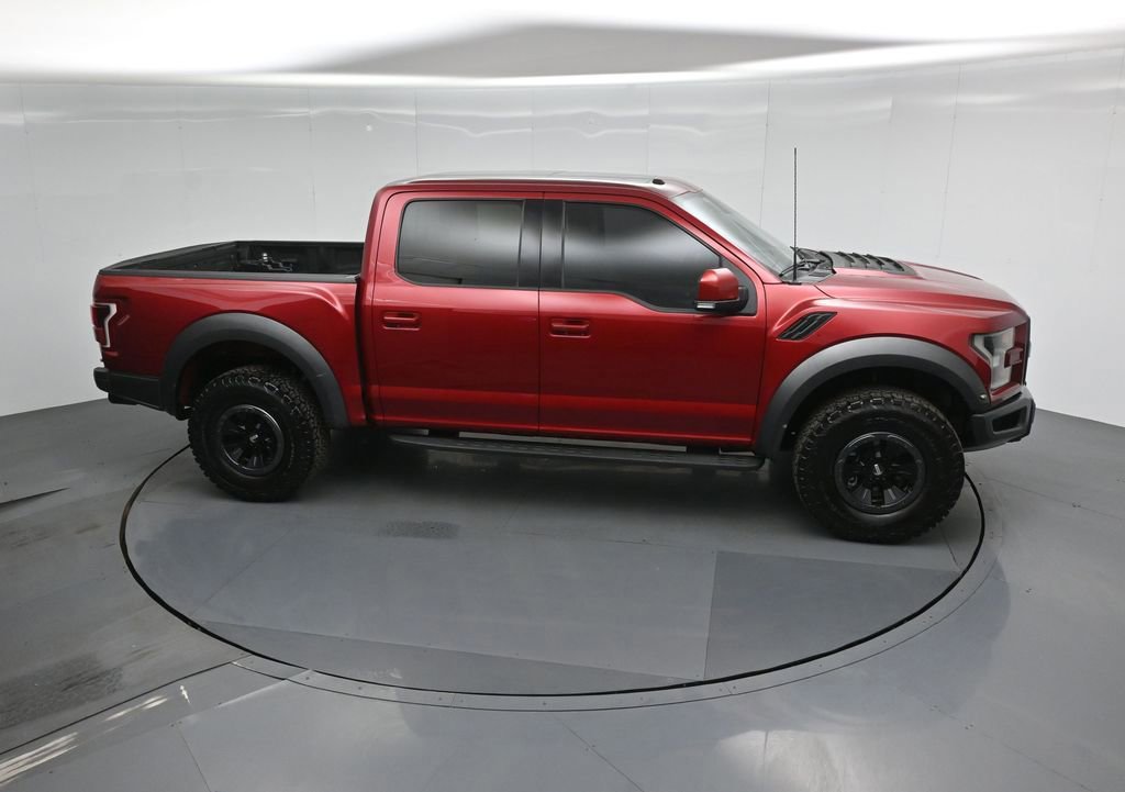 Certified 2017 Ford F150 Raptor w/ Equipment Group 802A Luxury image 12