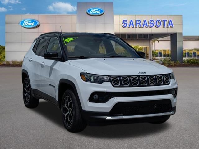 Used 2026 Jeep Compass Limited image 1