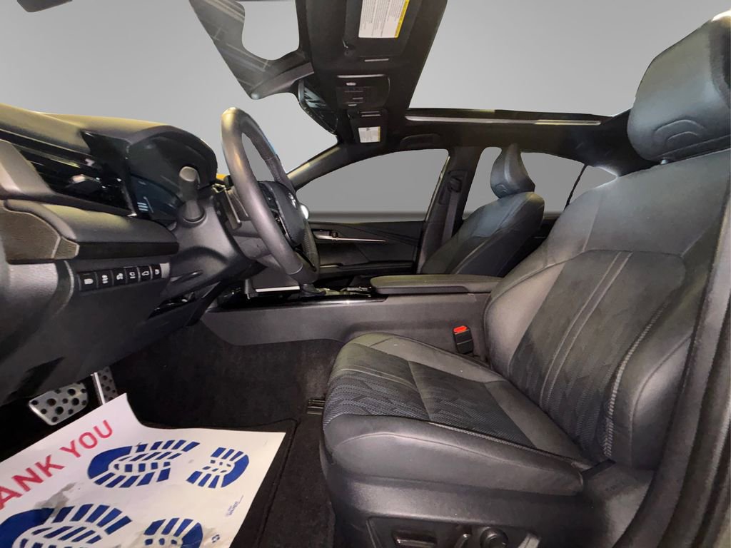 Used 2025 Toyota Camry XSE w/ Premium Plus Package FWD image 9