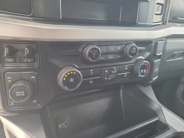 Certified 2025 Ford F250 XLT w/ FX4 Off-Road Package AWD/4WD image 19