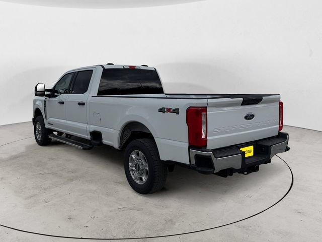 Certified 2025 Ford F250 XLT AWD/4WD image 3