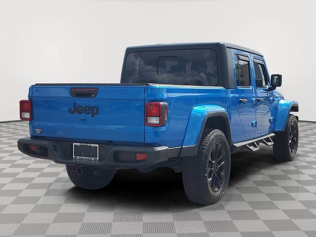 Used 2022 Jeep Gladiator Sport image 2