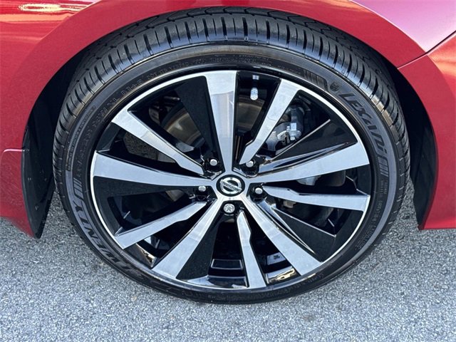 Used 2021 Nissan Altima 2.5 SR w/ SR Premium Package image 38