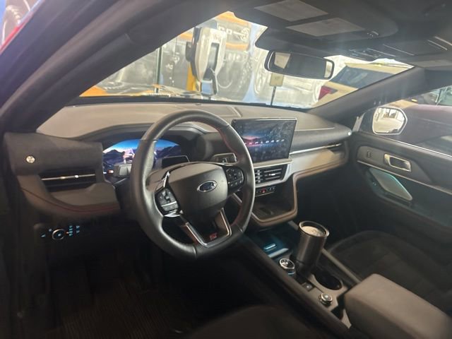 Certified 2025 Ford Explorer ST image 10