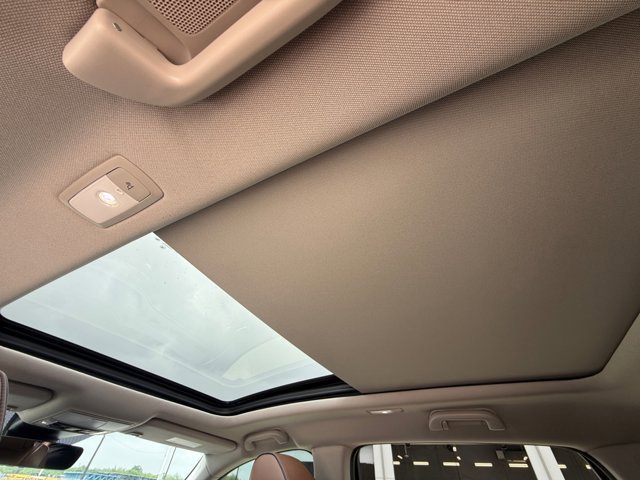 Used 2023 Acura MDX SH-AWD w/ Advance Package image 7