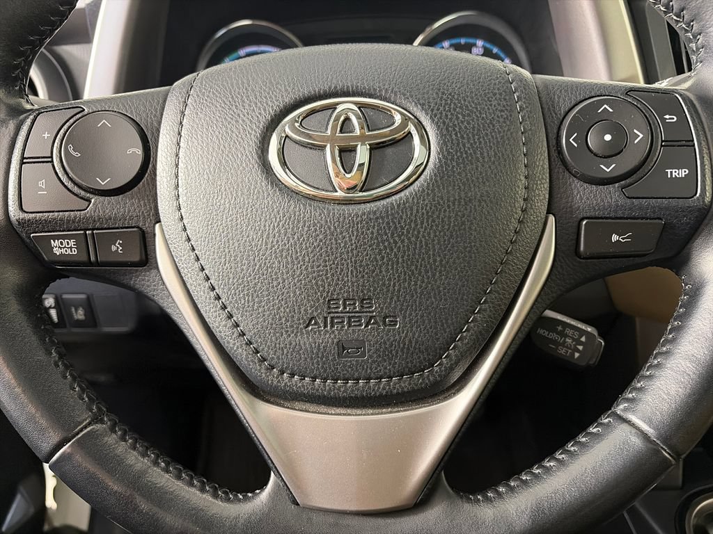 Used 2017 Toyota RAV4 Limited w/ Advanced Technology Package AWD/4WD image 16