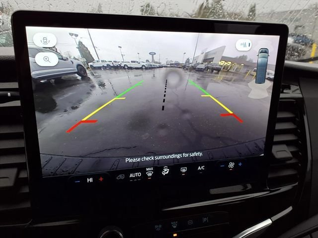 Certified 2024 Ford Transit 350 XLT RWD image 21