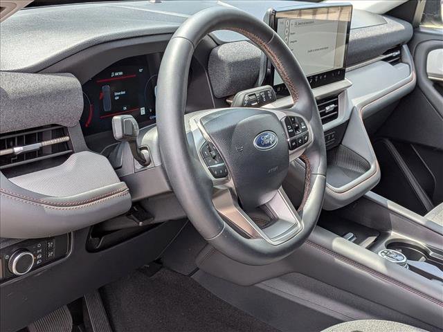 Certified 2025 Ford Explorer Active RWD image 9