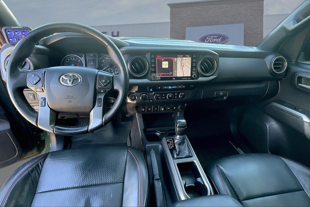 Used 2020 Toyota Tacoma TRD Pro AWD/4WD image 8
