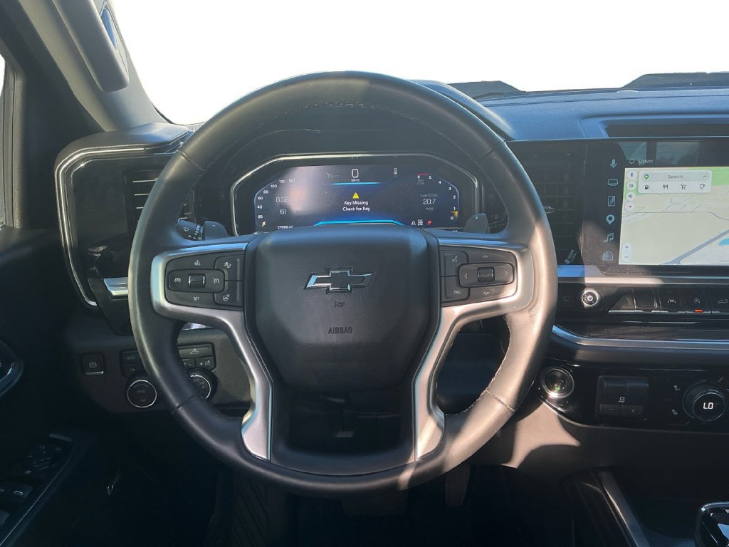 Used 2025 Chevrolet Silverado 1500 LT Trail Boss w/ Convenience Package II AWD/4WD image 18