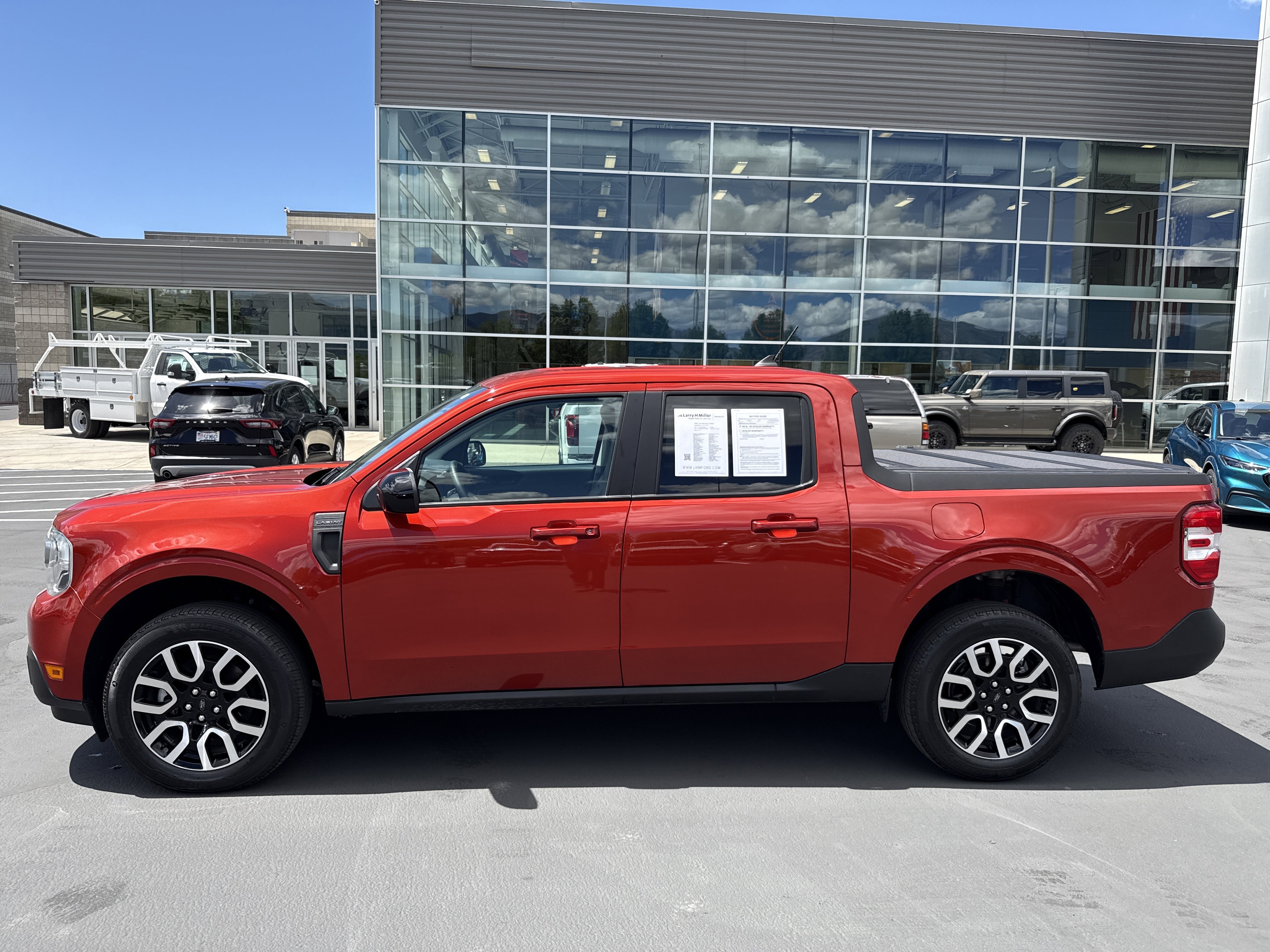 Certified 2024 Ford Maverick Lariat FWD image 2