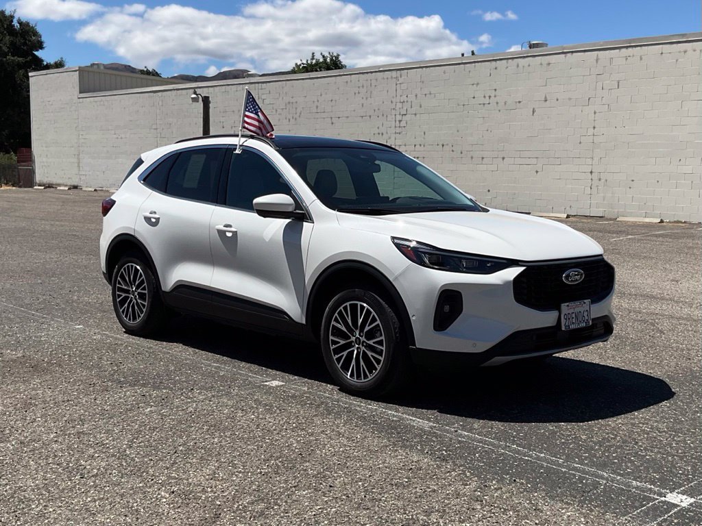 Certified 2024 Ford Escape SE w/ PHEV Premium Package FWD image 8