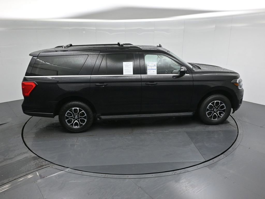 Certified 2024 Ford Expedition Max XLT image 9